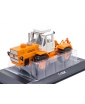 Magazyn z modelem T-150K