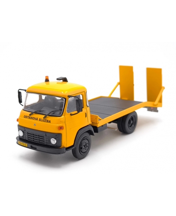 Magazin mit Modell Avia A31...