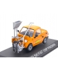 Magazyn z modelem Fiat 126P...