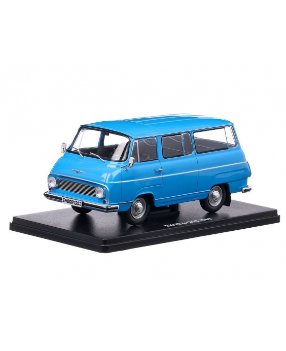 Magazin mit Modell Škoda 1203